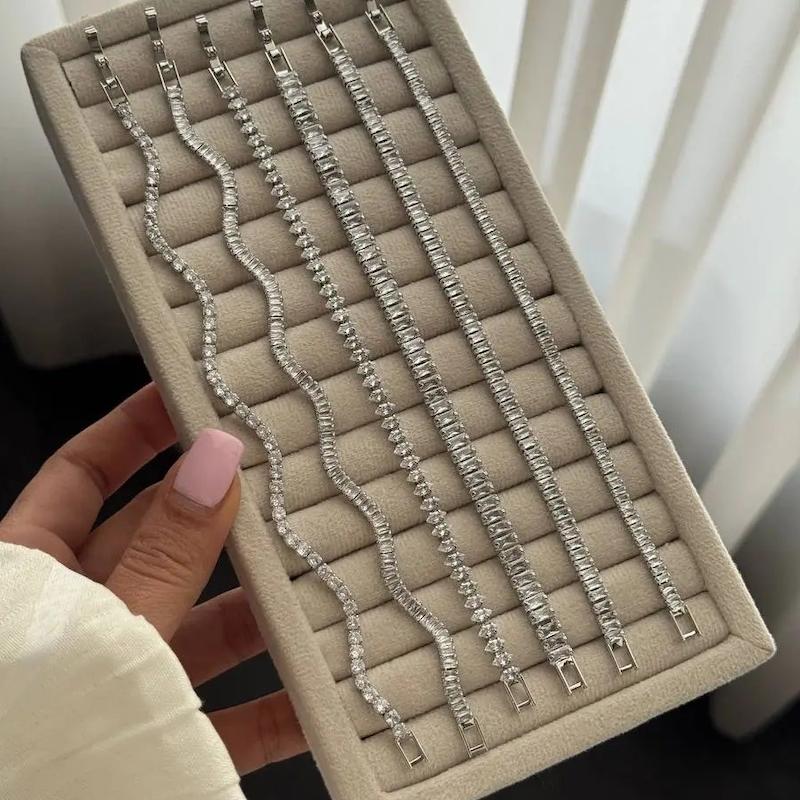 ست تنیسی باگتی سایز متوسط