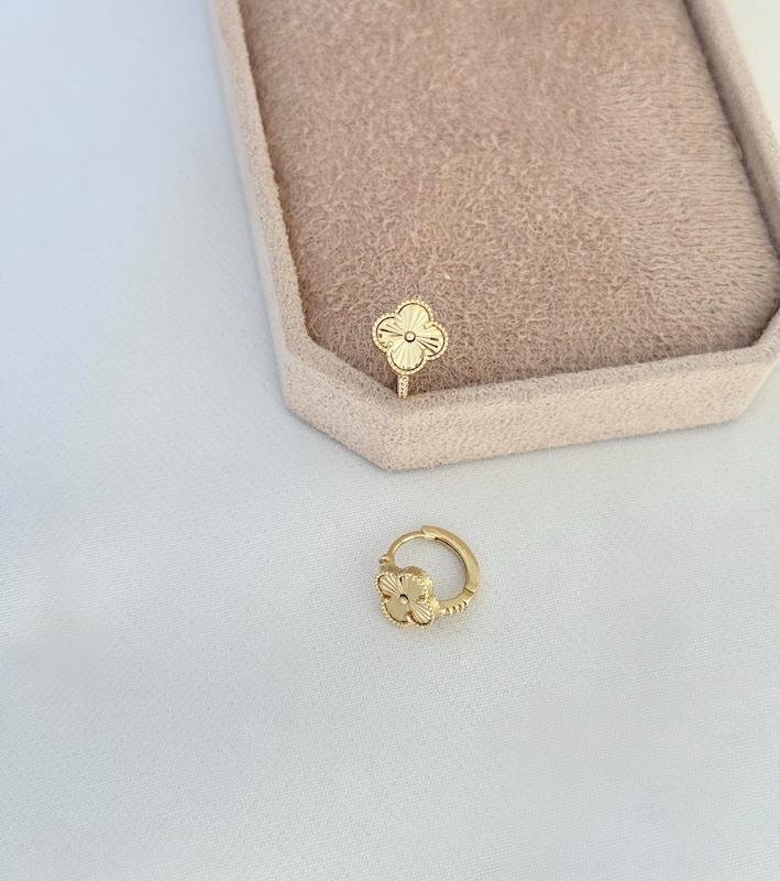 گوشواره ونکلیف گلدن حلقه ای