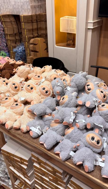 عروسک ۱۷ سانتی لبوبو ماکارون