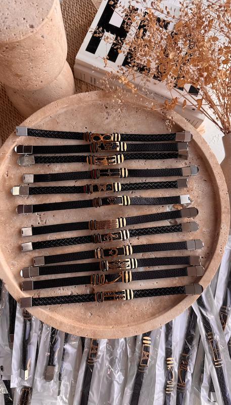 دستبند چرم استیل