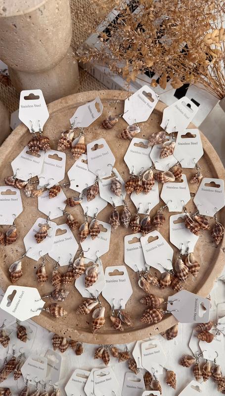 گوشواره صدفی