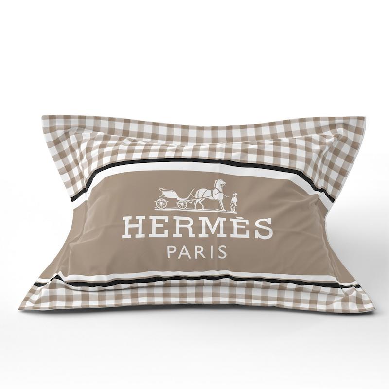 روبالشتی برند 67