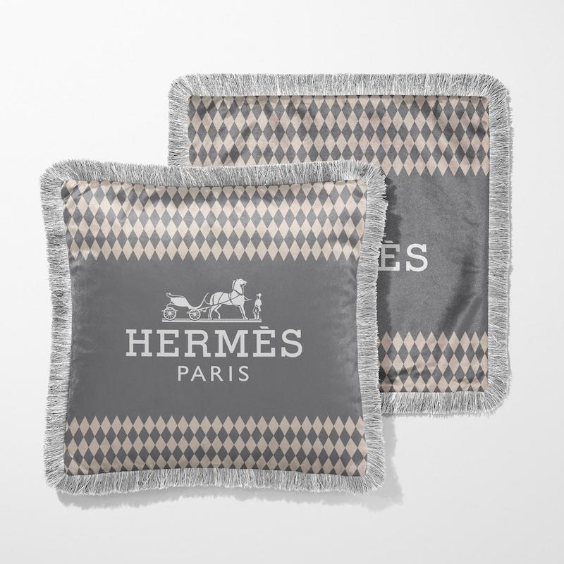 کوسن لوکس 26