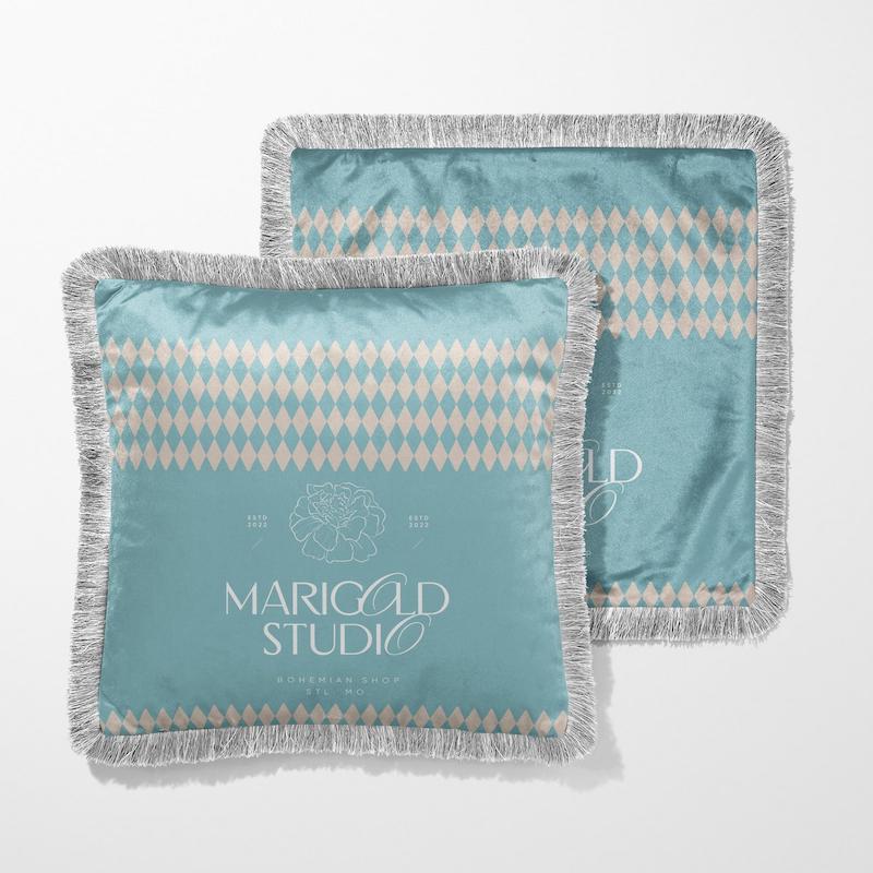 کوسن لوکس 70