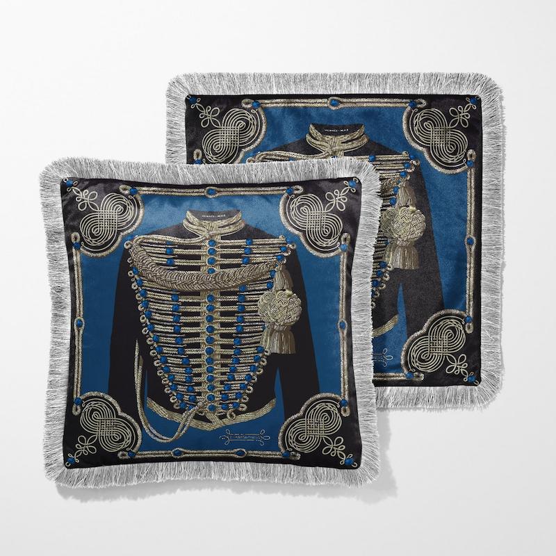 کوسن لوکس 153