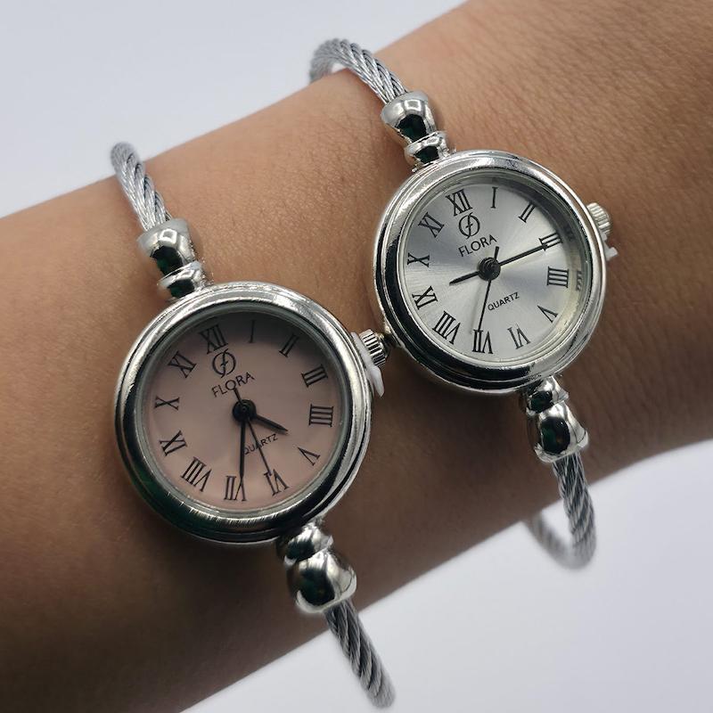 ساعت مچی فلورا بنگلی زنانه گرد کد 1108