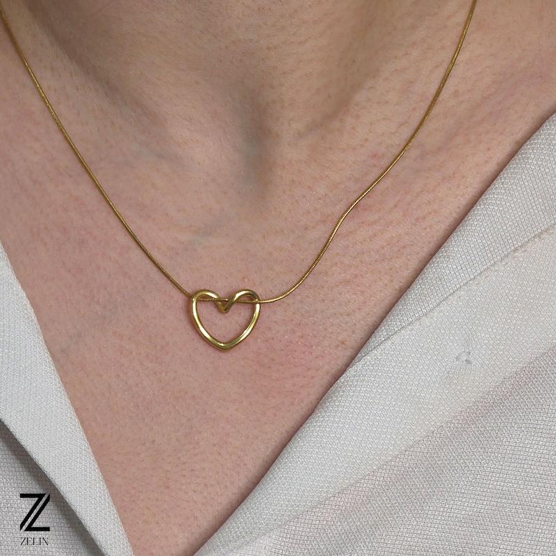 گردنبند استیل قلب زنانه کد ۱۱۲۳
