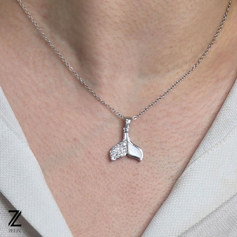 گردنبند دم وال استیل زنانه کد ۱۱۲۶