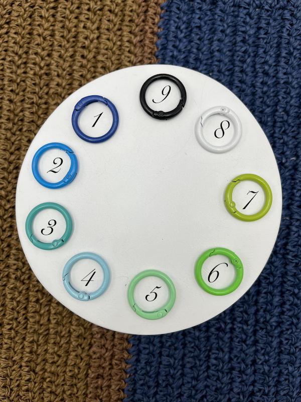 حلقه جاکلیدی رنگی