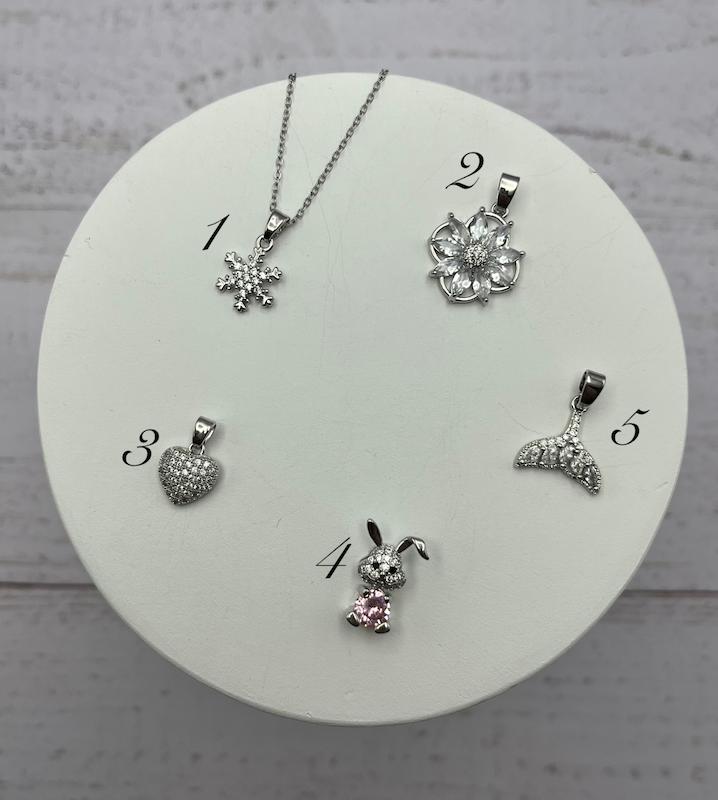 آویز سوارسکی