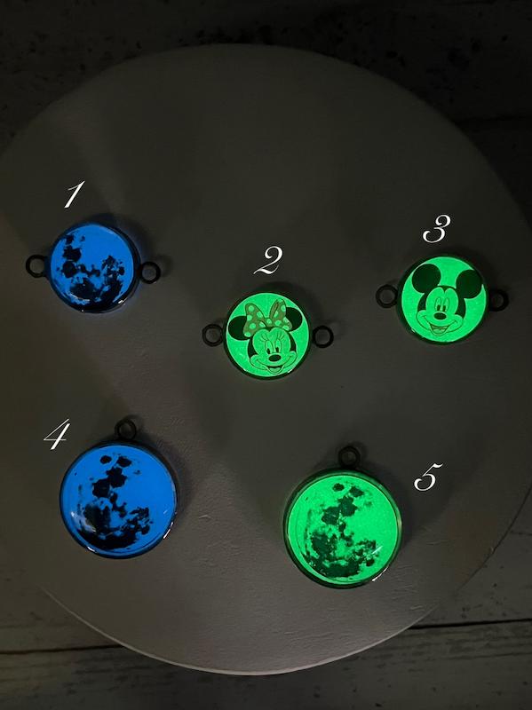 پلاک و دستبند ماه شبتاب