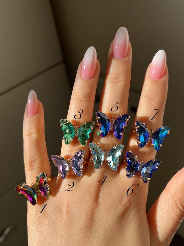 انگشتر پروانه