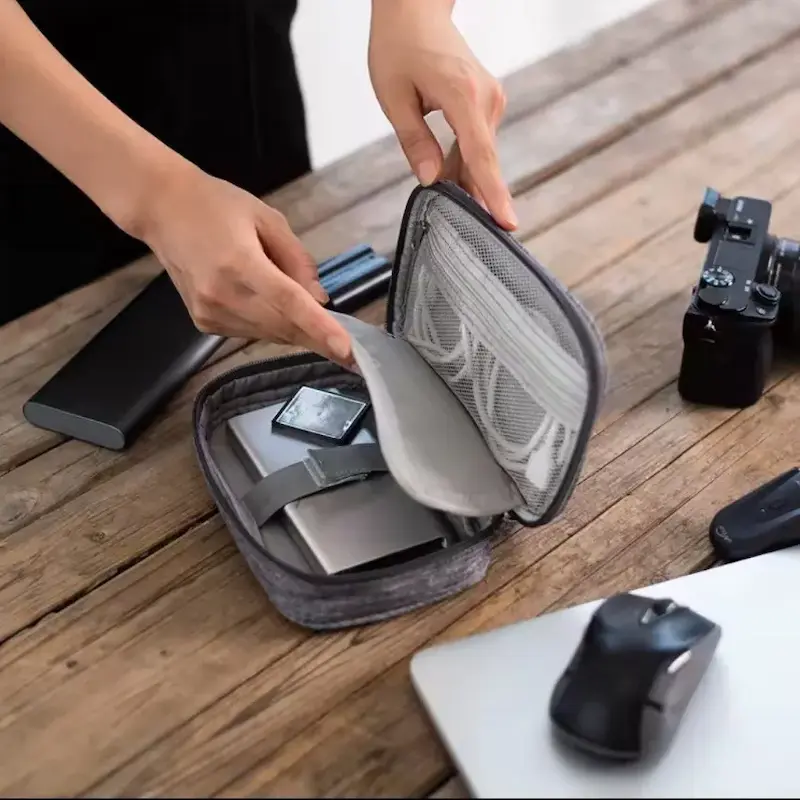 کیف لوازم دیجیتال برزنتی وارداتی