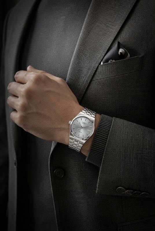 ساعت مچی مردانه کاسیو گادفادر کلاسیک نقره ای طوسی CASIO