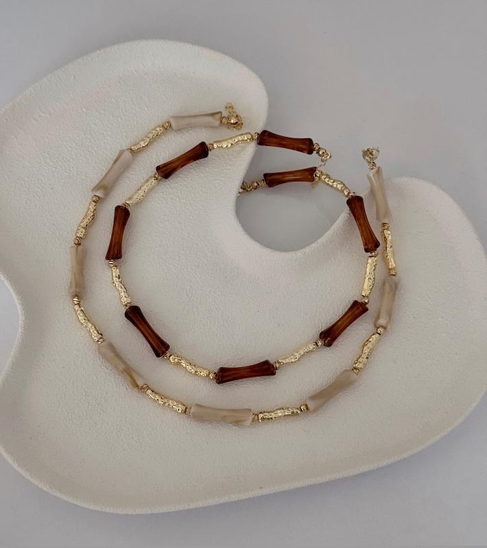 گردنبند استخونی رزین طرح زارا