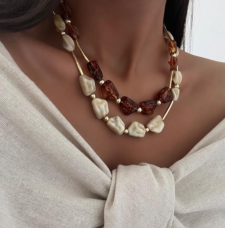 گردنبند سنگی رزین طرح زارا