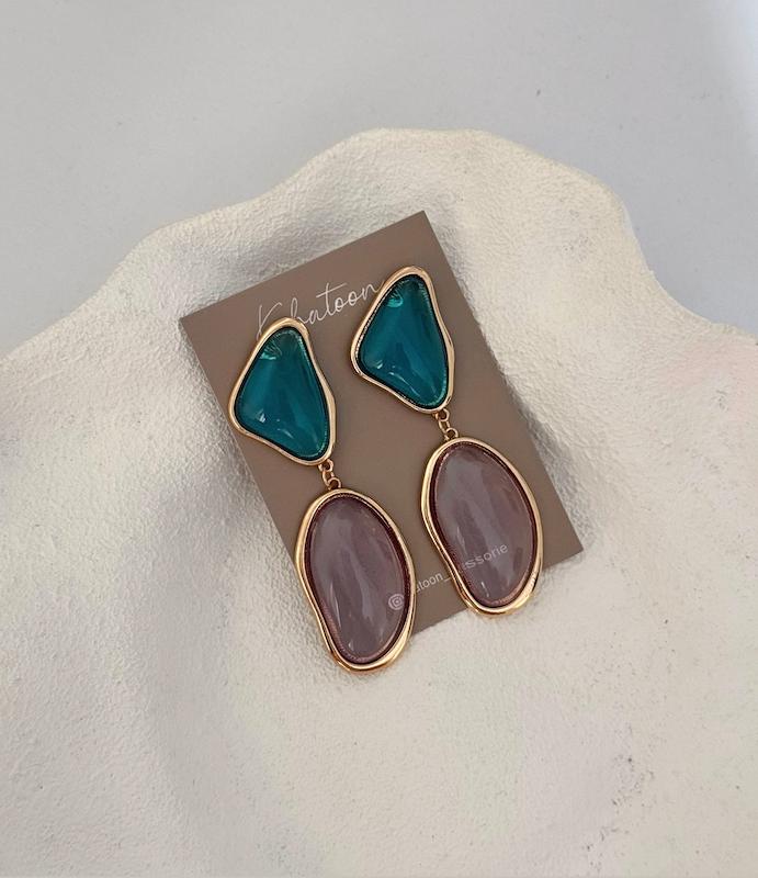 گوشواره شیشه ای دو رنگ