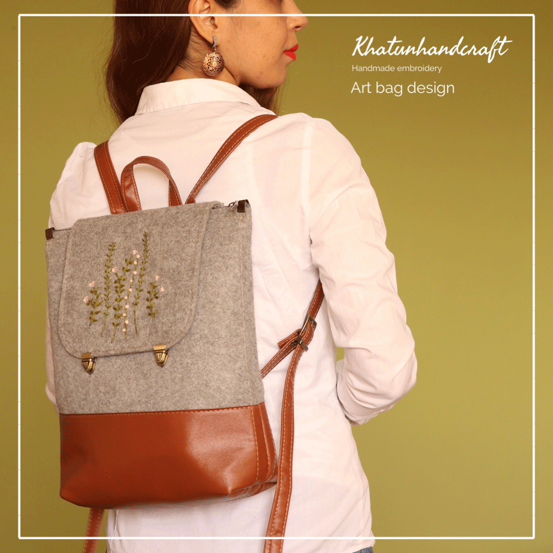 کوله‌پشتی زیپخور  گلدوزی بهار