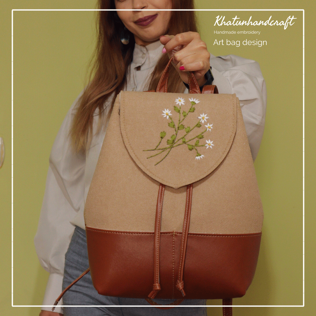 کوله‌پشتی آهنربایی گلدوزی بابونه