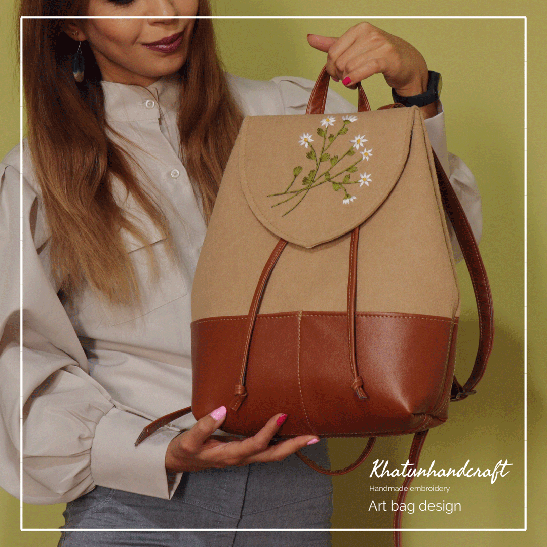 کوله‌پشتی آهنربایی گلدوزی بابونه