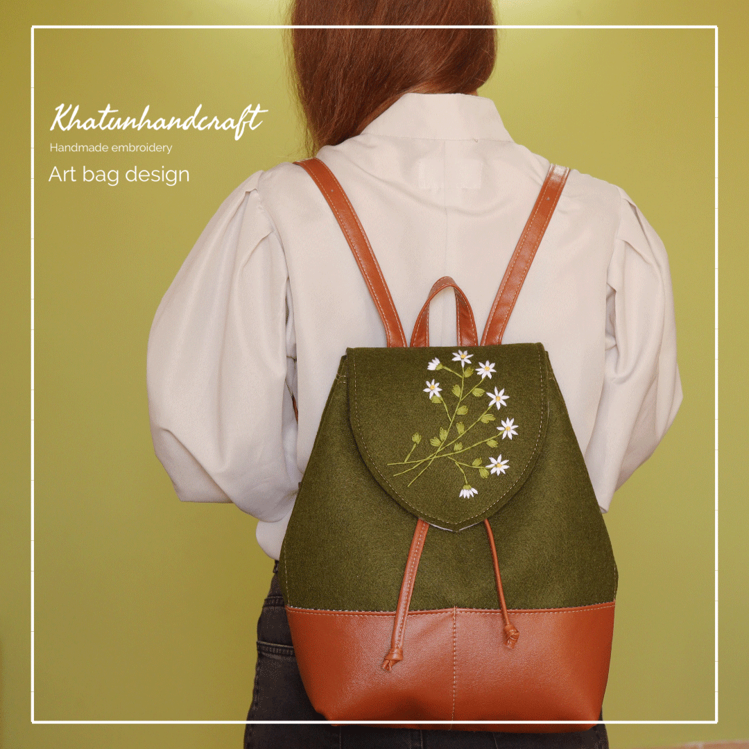 کوله‌پشتی آهنربایی گلدوزی بابونه