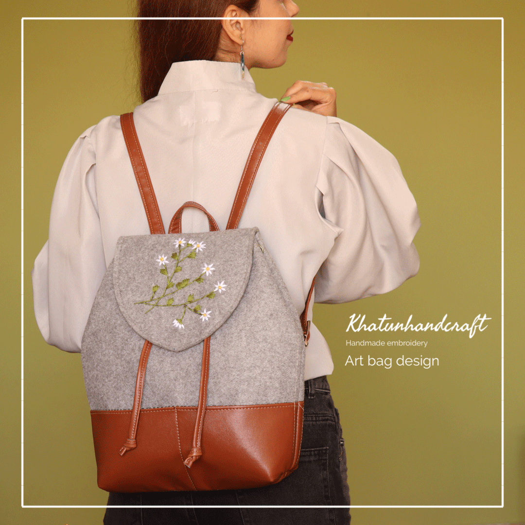 کوله‌پشتی آهنربایی گلدوزی بابونه