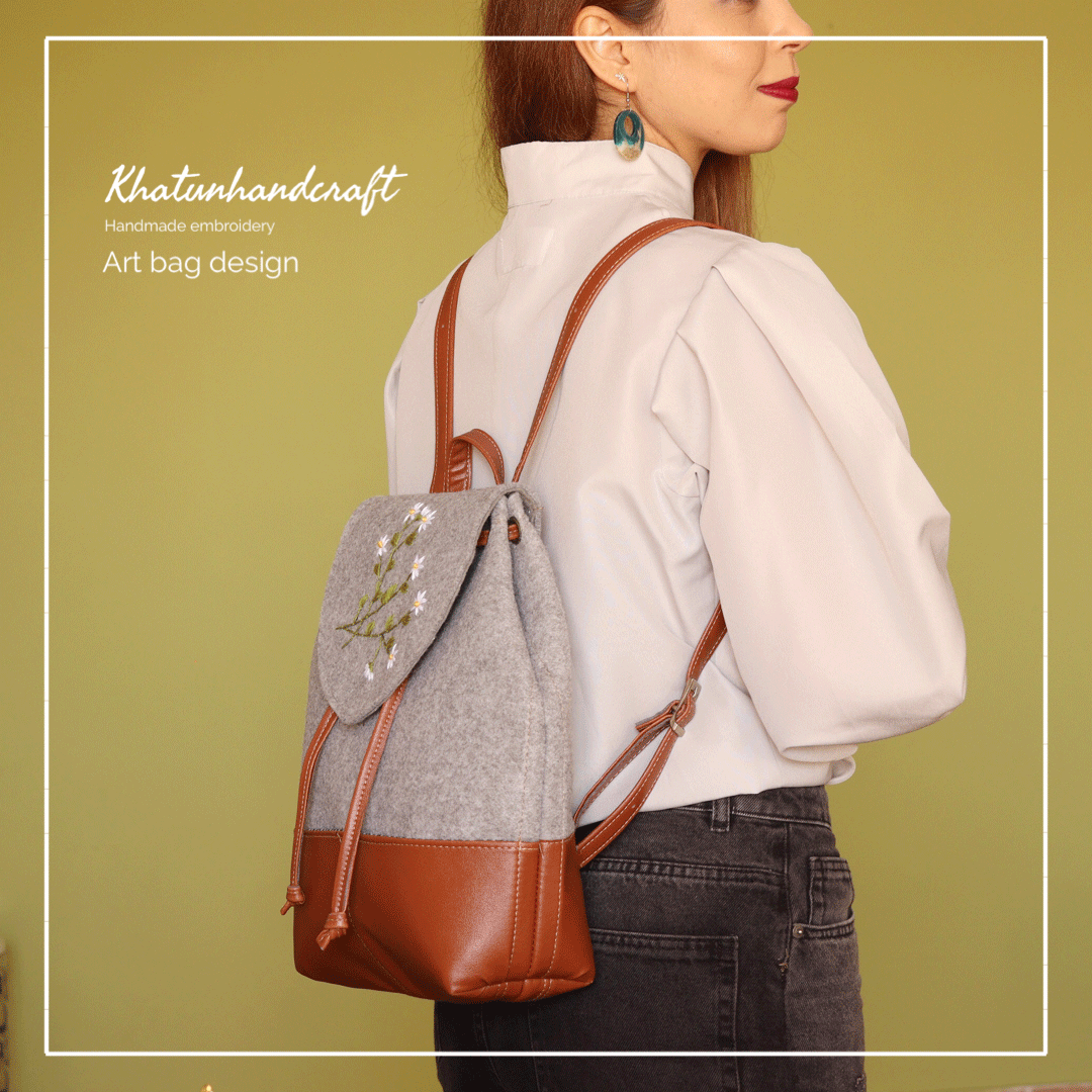 کوله‌پشتی آهنربایی گلدوزی بابونه