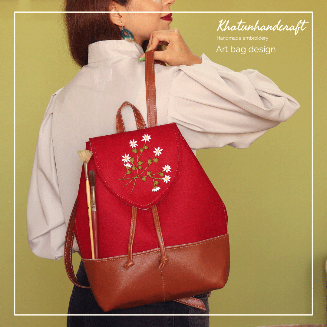 کوله‌پشتی آهنربایی گلدوزی بابونه