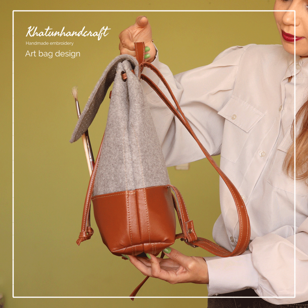 کوله‌پشتی آهنربایی گلدوزی بابونه