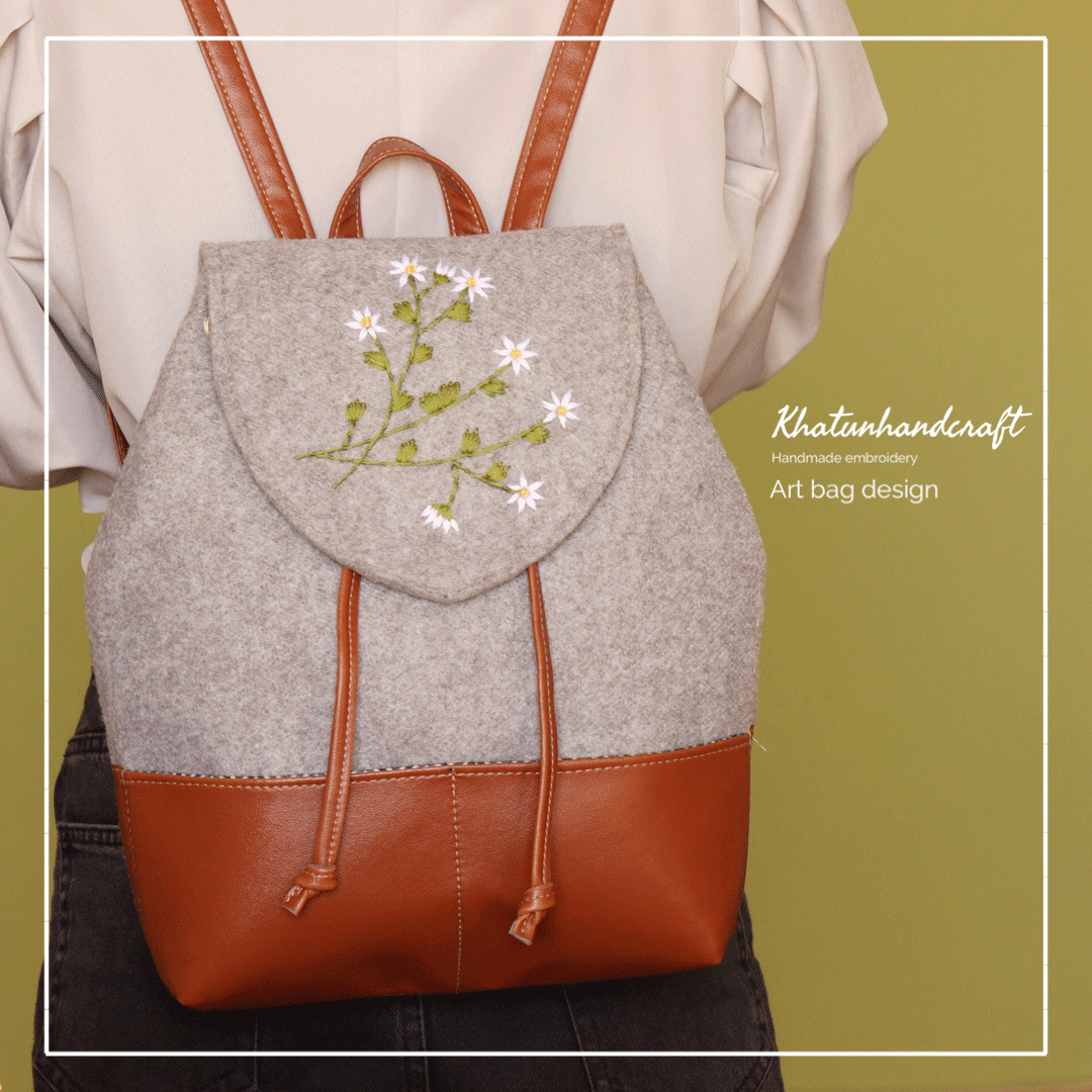 کوله‌پشتی آهنربایی گلدوزی بابونه