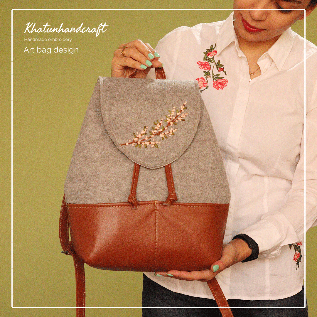 کوله‌پشتی آهنربایی طرح گلدوزی شکوفه