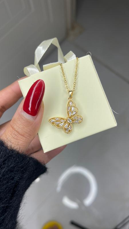 گردنبند پروانه 