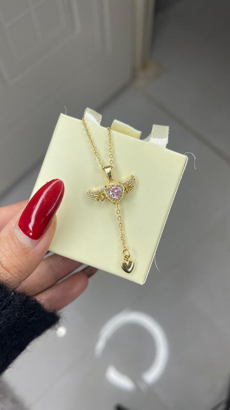 گردنبند پروانه بالدار 