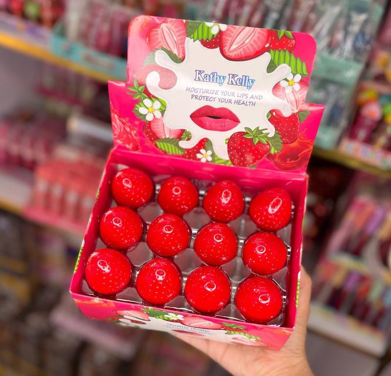 بالم لب توت فرنگی