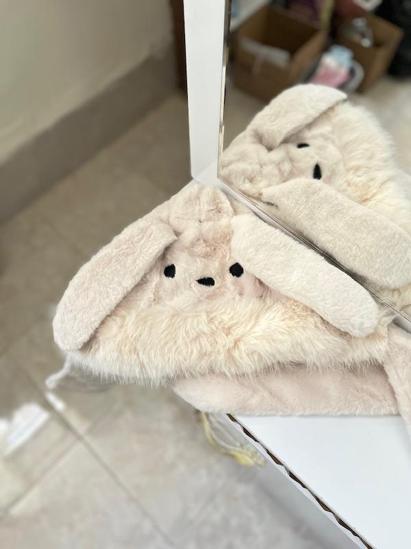 کلاه پشمالو کرم