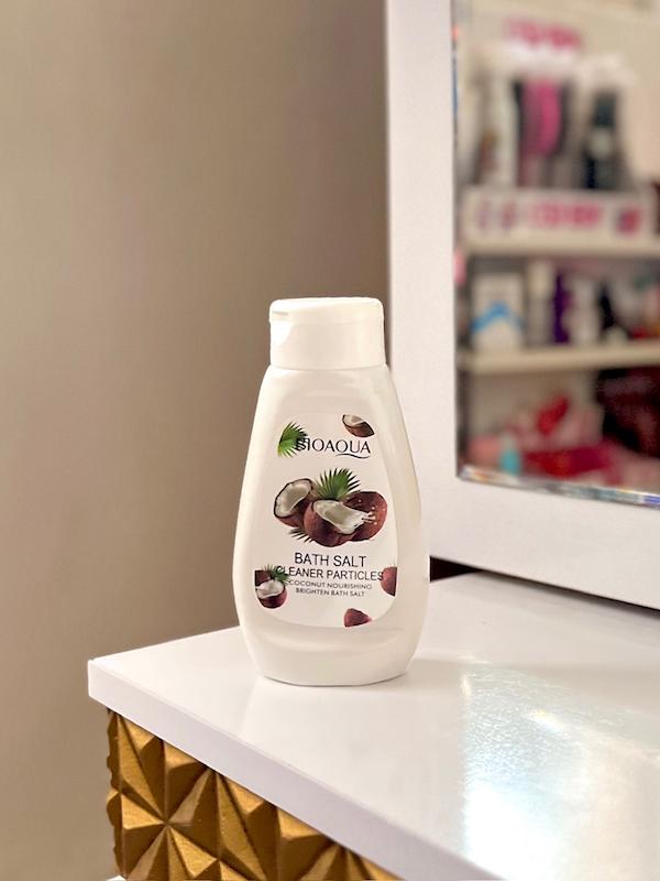 نمک بدن نارگیل