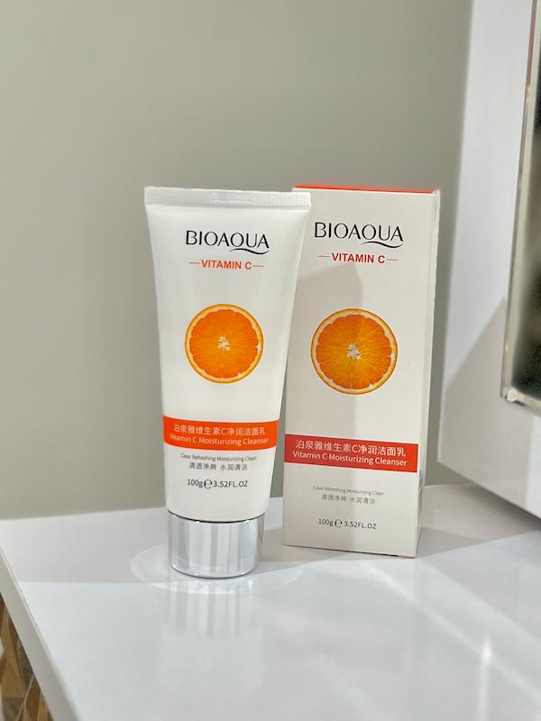 فوم شستشو ویتامین سی 