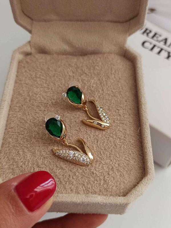 گوشواره رز سبز 