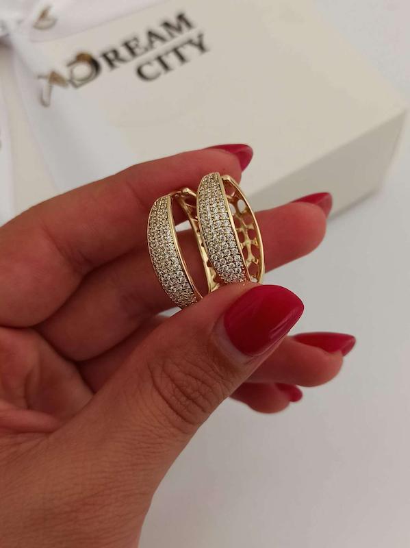 گوشواره حلقه ای فول نگین 