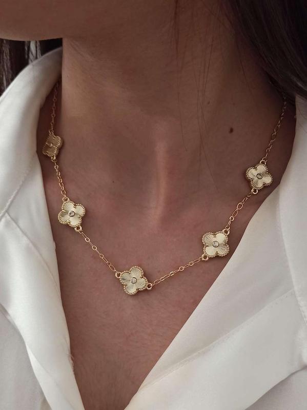 گردنبند پنج گل ونکلیف 