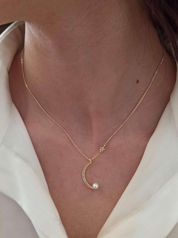 گردنبند ماه و مروارید 