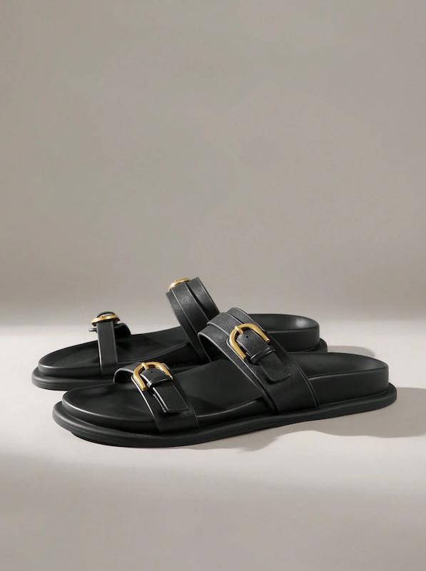 صندل مشابه برند Zara