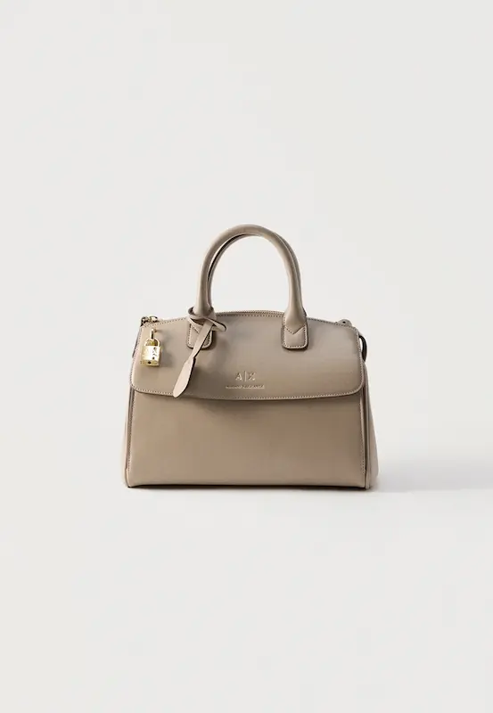 کیف برند Armani Exchange