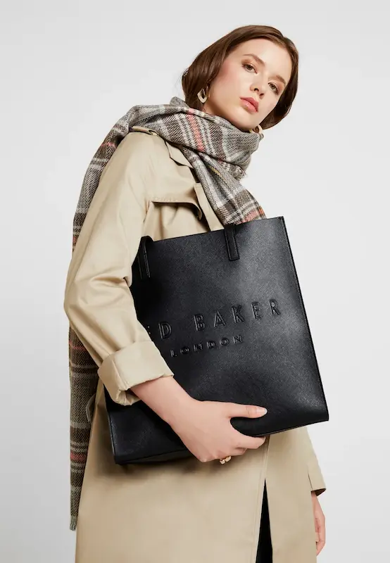 توت بگ مشکی Ted Baker