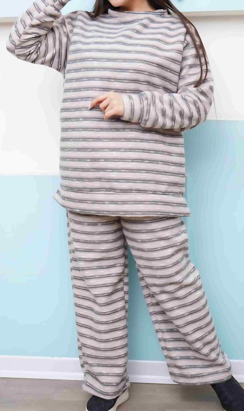 ست دورس و شلوار راه راه پشمی