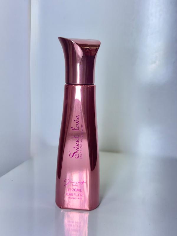 عطر زنانه ژک ساف مدل_Sweet Love