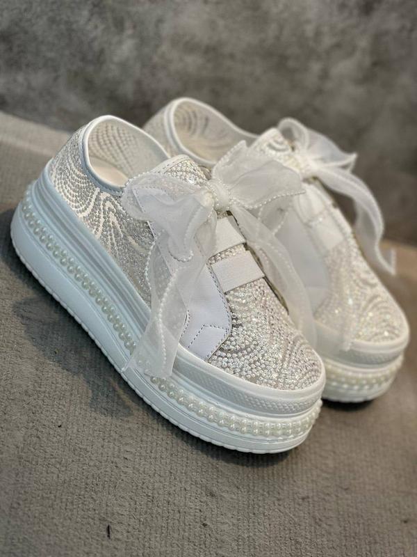 👟 کتونی لژدار روبانی نگین‌دار