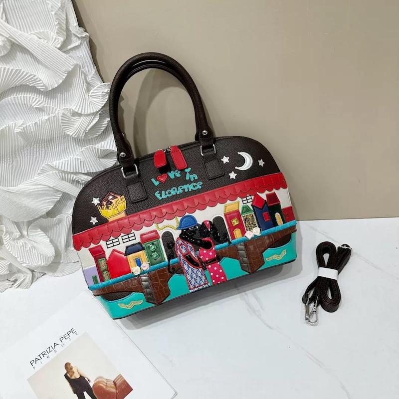 کیف خانوم طرح بوسه