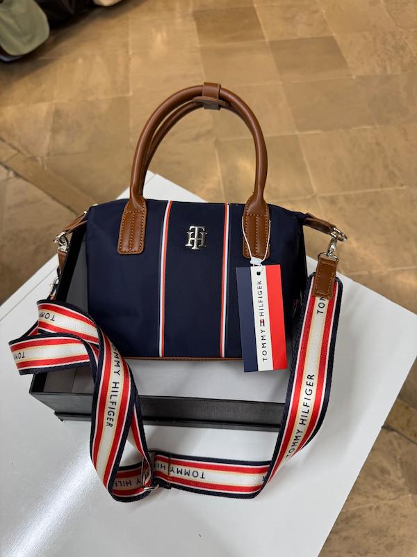 کیف تامی دسته دار Tommy hilfiger