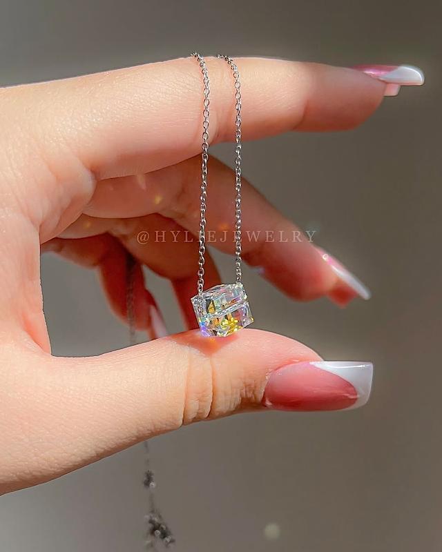 گردنبند سواروسکی قند